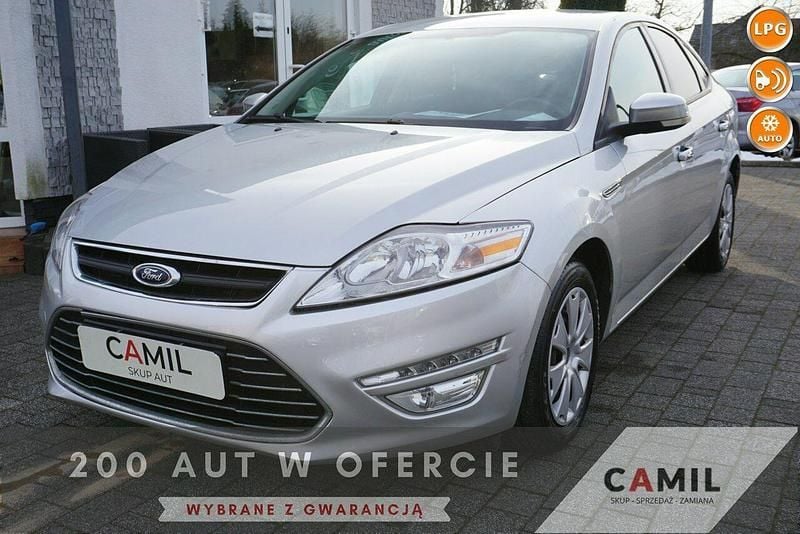 Używany Ford Mondeo 160 KM (117 kW) 2014 Srebrny Sedan/Limuzyna