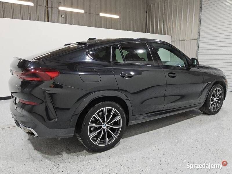 Używany 2025 BMW X6 SUV | 259 000 zł - Obraz 1/4