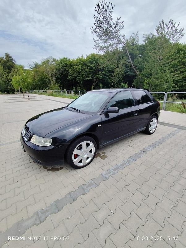 Niebieski ciemny Używany 2002 Audi A3 Hatchback | 2700 zł - Obraz 1/4