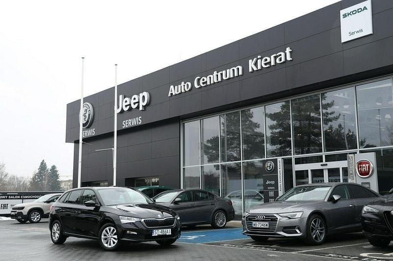 Używany Skoda Scala Ambition 110 KM (80 kW) 2023 Czarny Hatchback