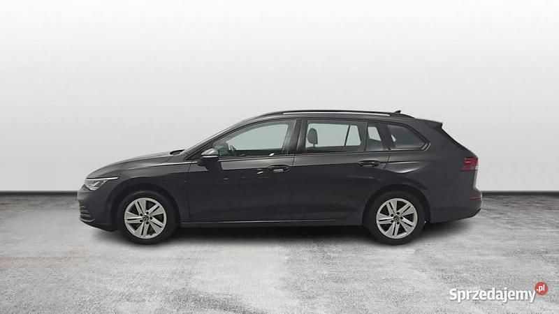 Używany VW Golf VIII Life 115 KM (84 kW) 2021 Szary Kombi