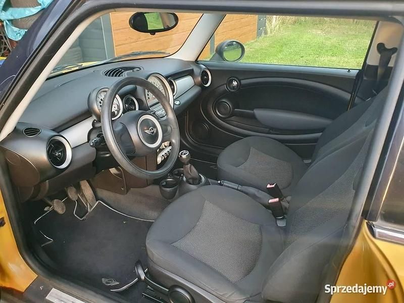 Używany Mini ONE 2009 Żółty Hatchback