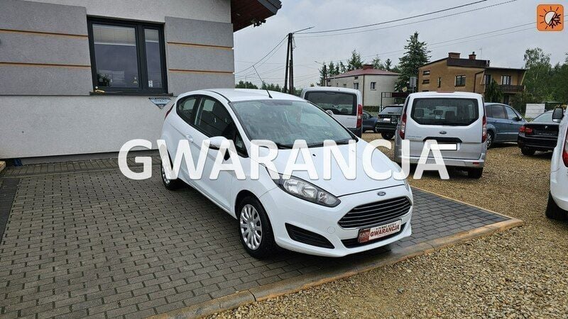Biały Używany 2013 Ford Fiesta Hatchback | 16 900 zł (Uczciwa cena) - Obraz 1/4