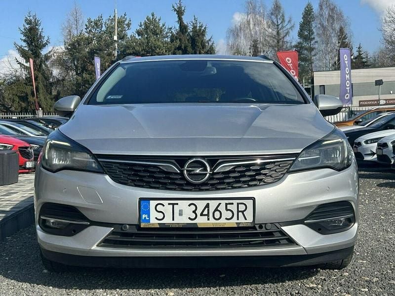 Używany Opel Astra 130 KM (95 kW) 2020 Srebrny (metalik) Kombi