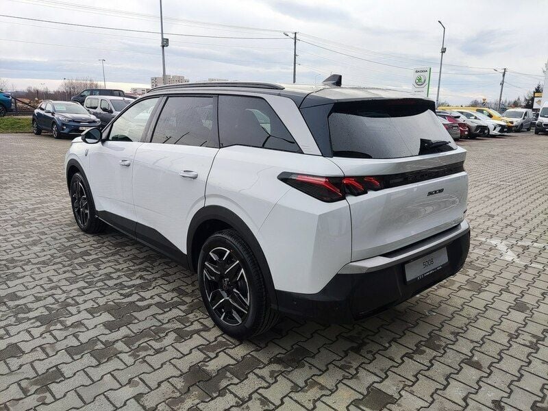 Używany Peugeot 5008 136 KM (100 kW) 2024 Biały (metalik) Minivan