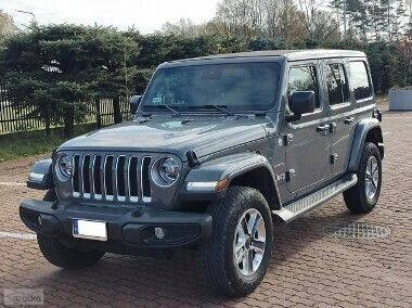 Szary Używany 2021 Jeep Wrangler Sahara SUV | 184 900 zł (Drogi) - Obraz 1/4