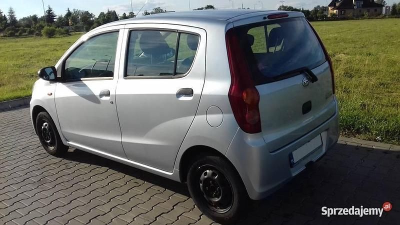 Srebrny Używany 2010 Daihatsu Cuore Hatchback | 7900 zł - Obraz 1/4