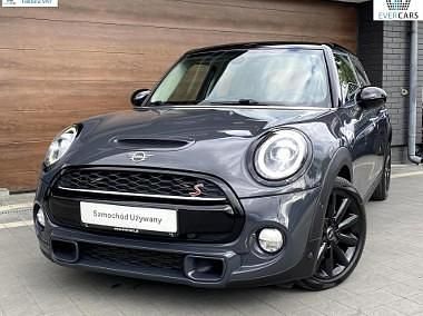 Szary Używany 2018 Mini Cooper Hatchback | 67 900 zł - Obraz 1/4