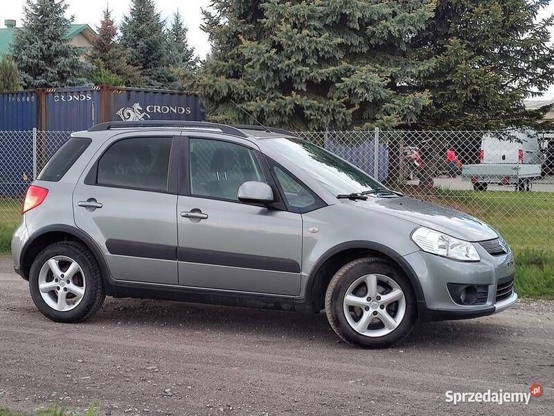Szary Używany 2006 Suzuki SX4 SUV | 16 900 zł (Uczciwa cena) - Obraz 1/4