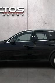 Używany Mercedes GLC300 Avantgarde 197 KM (144 kW) 2024 Czarny SUV