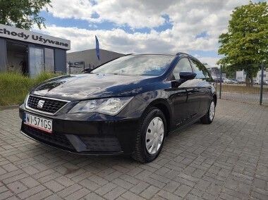 Czarny Używany 2017 Seat Leon Reference Kombi | 29 500 zł (Uczciwa cena) - Obraz 1/4