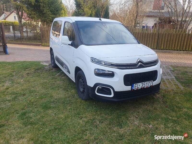 Biały Używany 2019 Citroën Berlingo Minivan | 45 800 zł (Super Cena) - Obraz 1/4