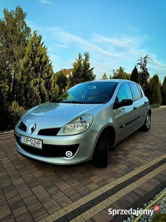 Srebrny Używany 2007 Renault Clio II Hatchback | 8900 zł (Dość drogi) - Obraz 1/4