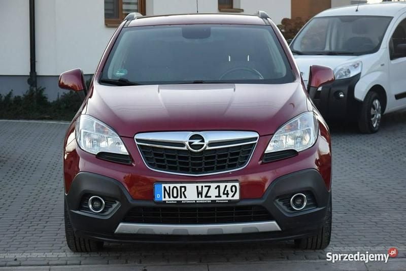 Bordowy (metalik) Używany 2012 Opel Mokka SUV | 34 900 zł (Uczciwa cena) - Obraz 1/4