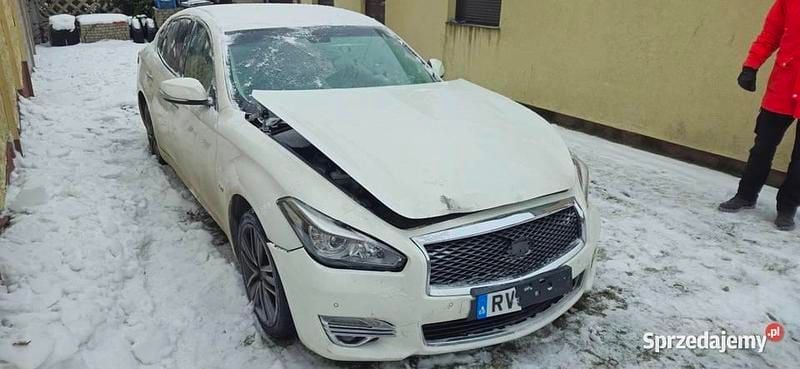 Używany 2015 Infiniti Q70 Sedan/Limuzyna | 15 000 zł - Obraz 1/4