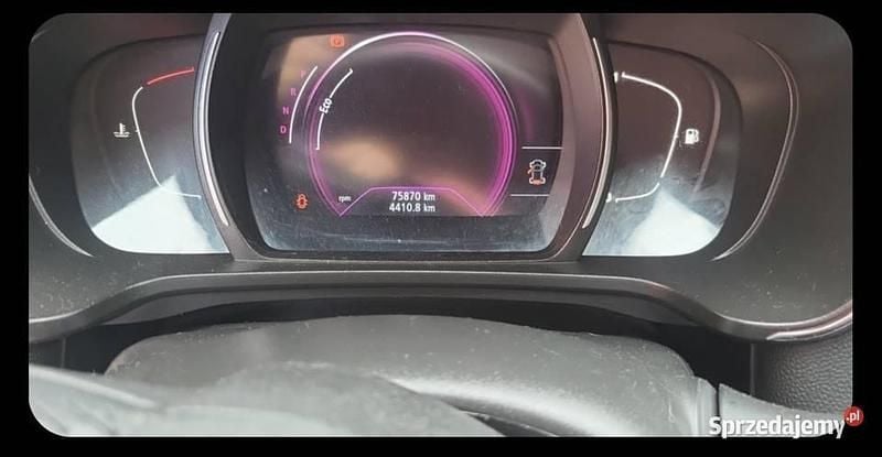 Czerwony Używany 2018 Renault Kadjar SUV | 57 000 zł (Uczciwa cena) - Obraz 1/4