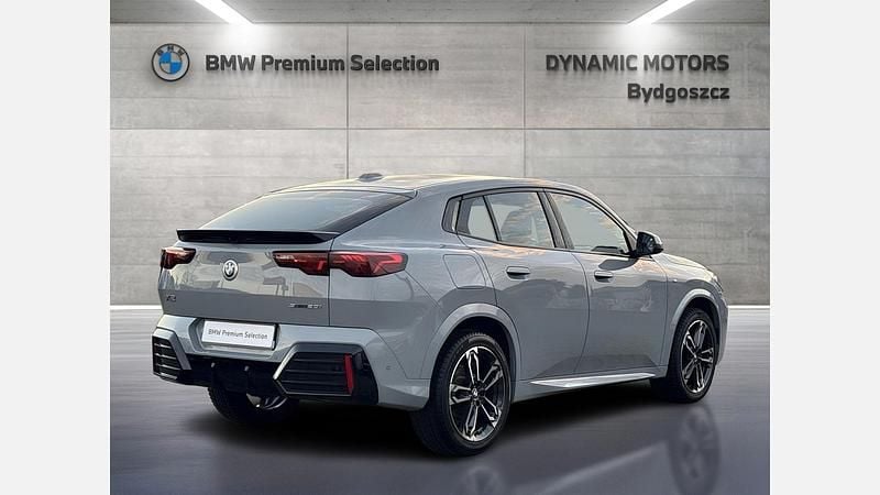 Używany BMW X2 Luxury Line 156 KM (114 kW) 2024 Szary brooklyn m metalizowany SUV