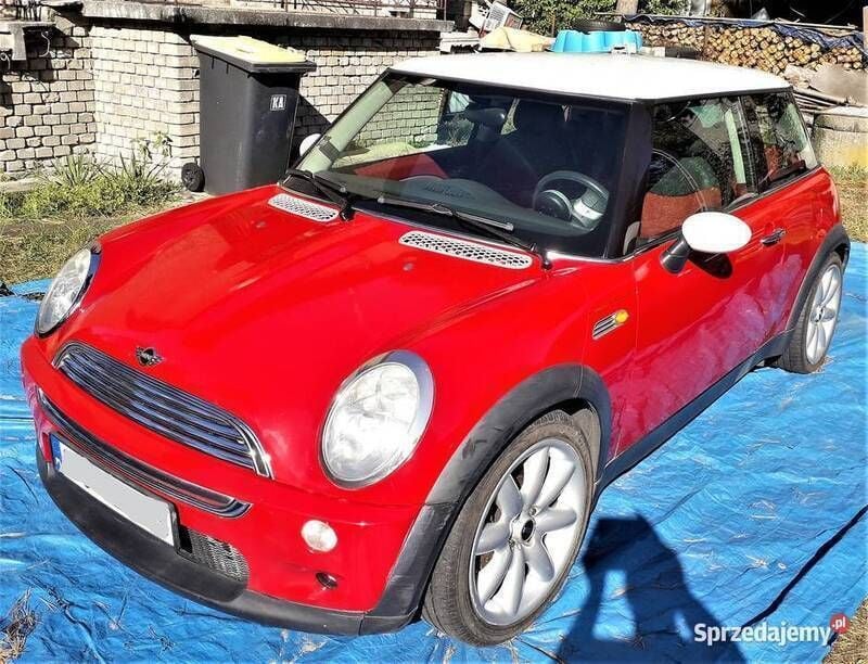 Czerwony Używany 2002 Mini Cooper Hatchback | 9900 zł (Uczciwa cena) - Obraz 1/4