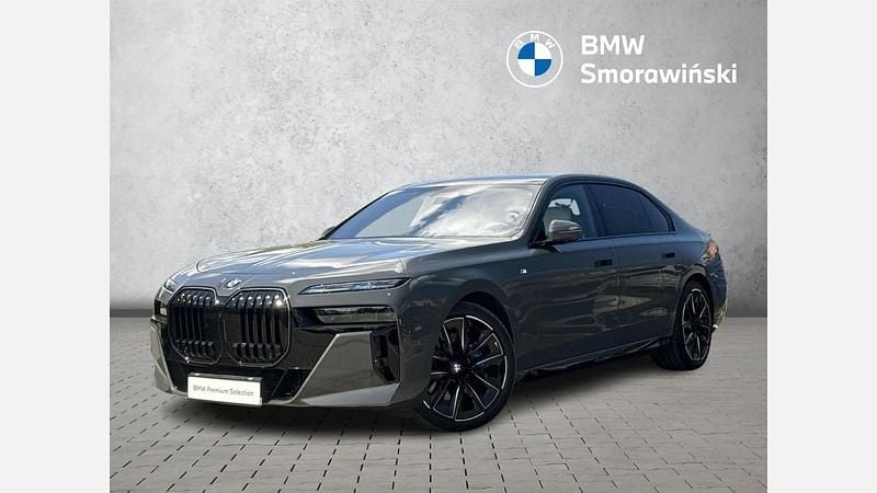 Szary dravit bmw individual metalizowany Używany 2024 BMW 740 Comfort Edition Sedan/Limuzyna | 589 900 zł (Dość drogi) - Obraz 1/3