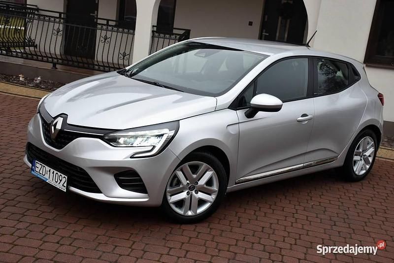 Używany Renault Clio V Zen 2020 Srebrny Hatchback