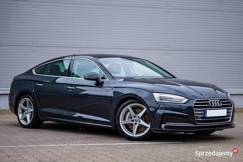 Używany Audi A5 2018 Szary Coupe