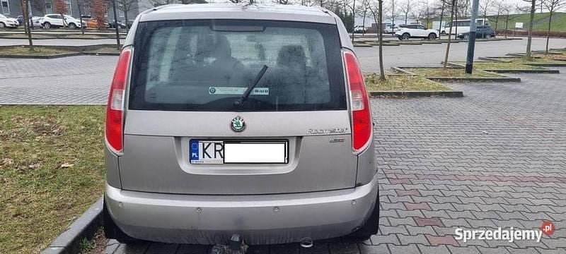 Używany Skoda Roomster 2008 Szary Minivan