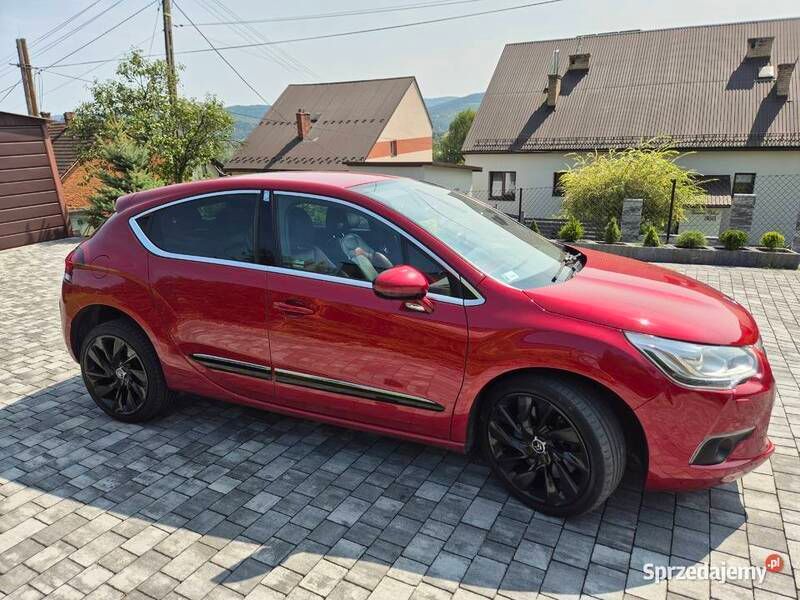 Używany Citroën DS4 2012 Bordowy Hatchback