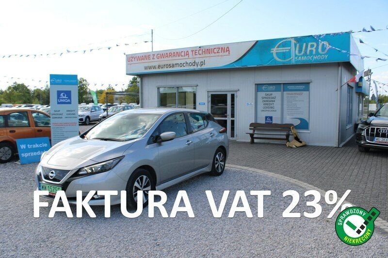 Srebrny (metalik) Używany 2022 Nissan Leaf Hatchback | 51 138 zł (Super Cena) - Obraz 1/4