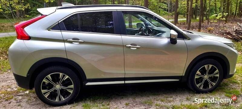 Używany Mitsubishi Eclipse Cross 163 KM (119 kW) 2020 Srebrny SUV