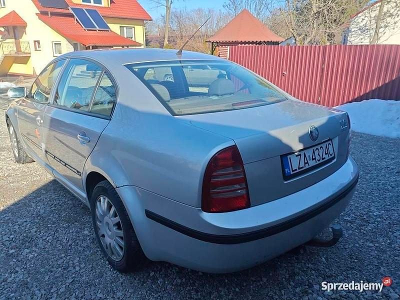 Używany Skoda Superb 2003 Sedan/Limuzyna