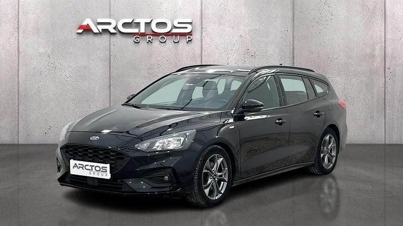 Czarny Używany 2020 Ford Focus ST-Line Kombi | 55 900 zł (Uczciwa cena) - Obraz 1/4
