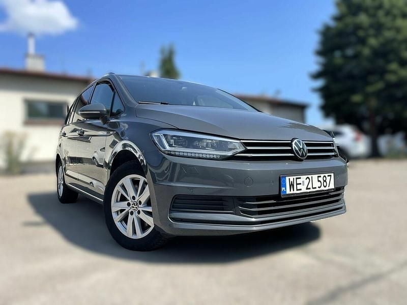 Szary Używany 2020 VW Touran Minivan | 75 900 zł (Super Cena) - Obraz 1/4