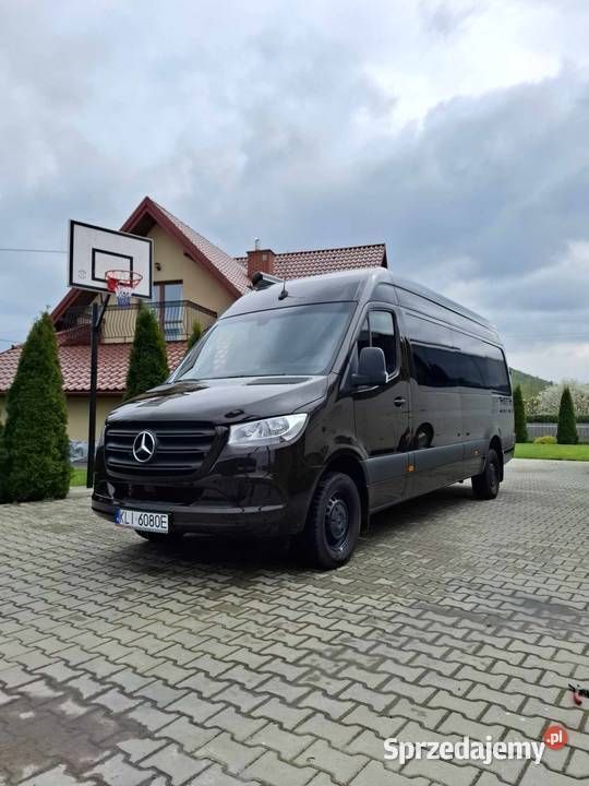 Brązowy Używany 2022 Mercedes Sprinter Van | 185 000 zł - Obraz 1/4