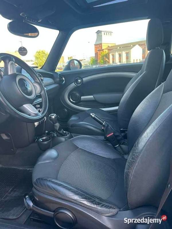 Używany Mini Cooper 120 KM (88 kW) 2008 Hatchback