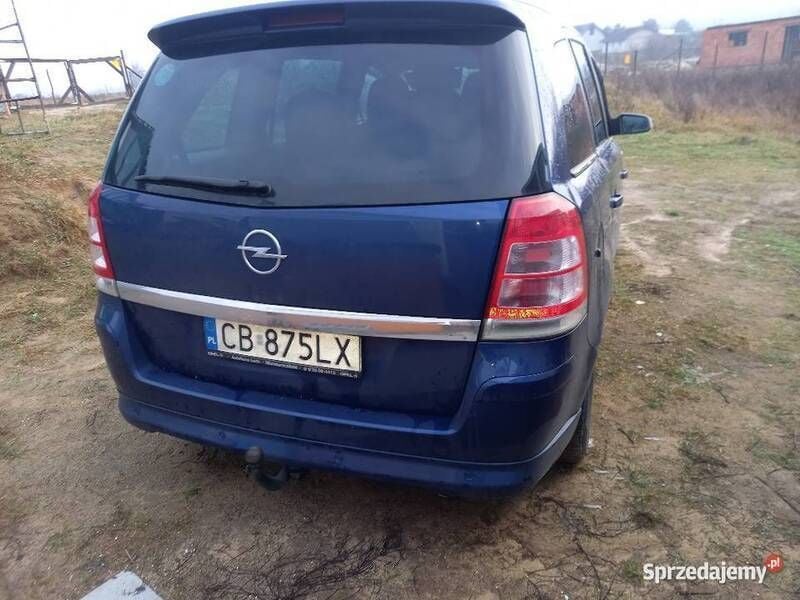 Używany Opel Zafira OPC 110 KM (80 kW) 2009 Niebieski Minivan