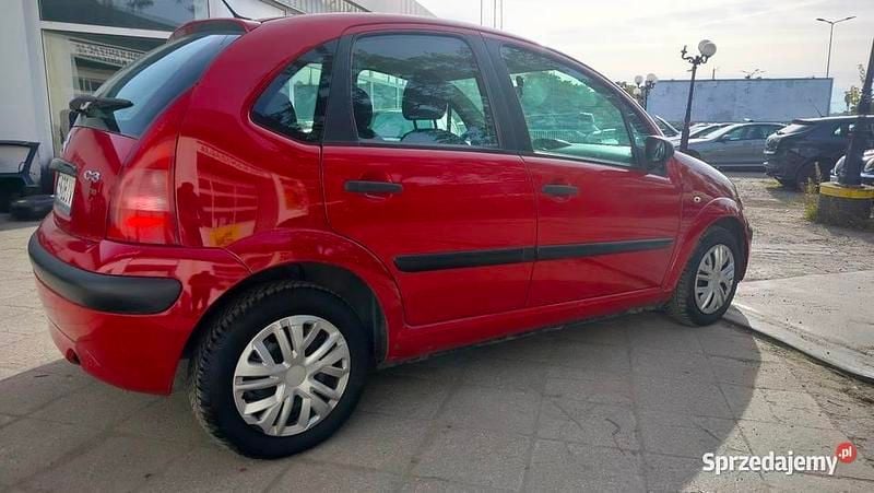 Bordowy Używany 2004 Citroën C3 Furio Hatchback | 2500 zł (Dobra cena) - Obraz 1/4