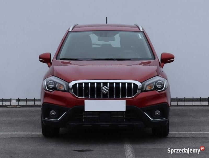 Czerwony Używany 2017 Suzuki SX4 S-Cross SUV | 52 999 zł (Uczciwa cena) - Obraz 1/4