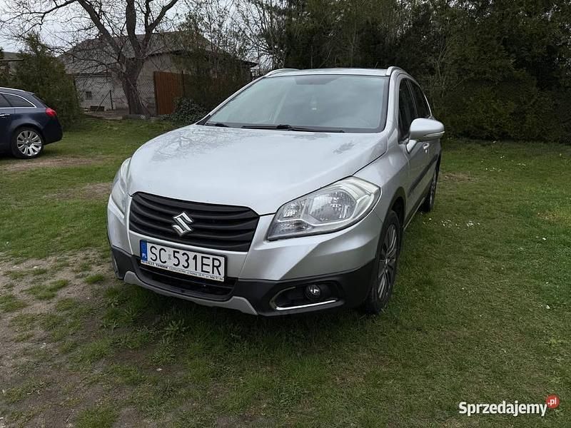 Używany Suzuki SX4 S-Cross 2013 Srebrny SUV