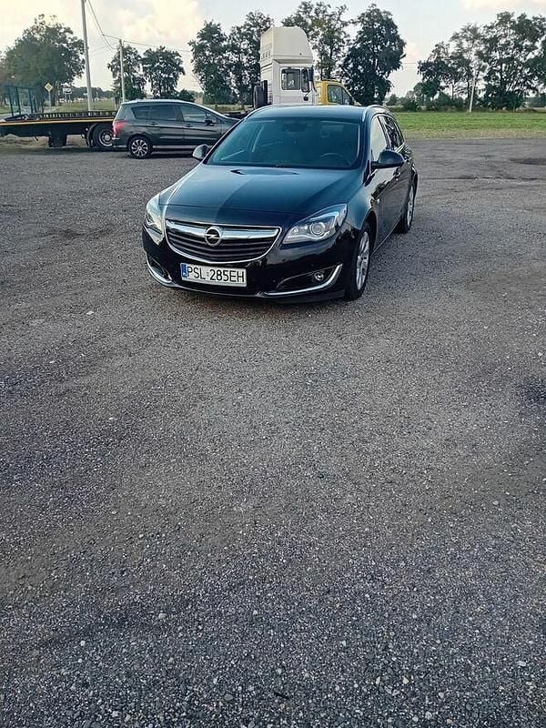 Czarny Używany 2016 Opel Insignia Kombi | 26 900 zł (Dobra cena) - Obraz 1/4