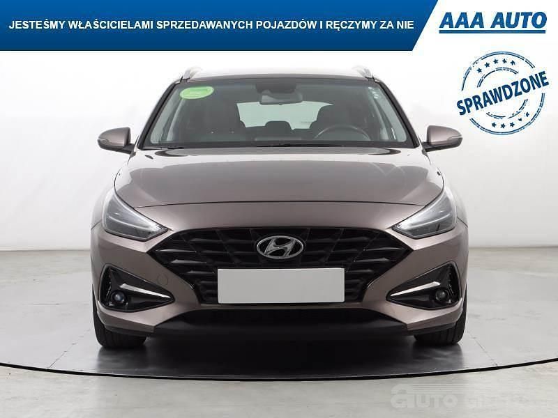 Używany Hyundai i30 2021 Beżowy