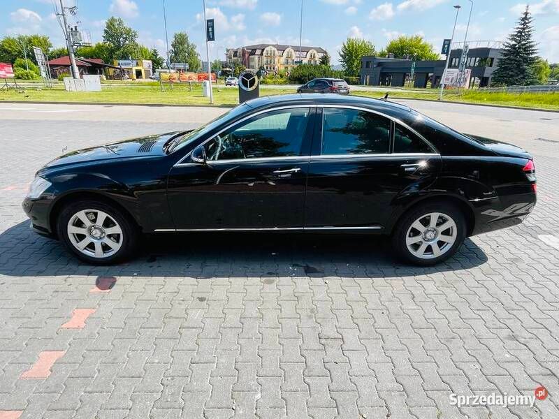 Czarny Używany 2006 Mercedes S320 Sedan/Limuzyna | 54 900 zł - Obraz 1/4