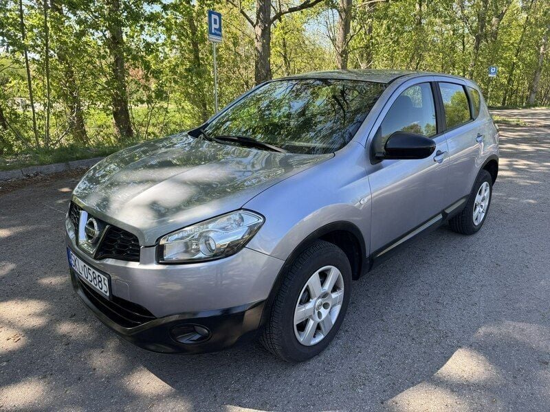 Srebrny (metalik) Używany 2012 Nissan Qashqai SUV | 26 900 zł (Uczciwa cena) - Obraz 1/4