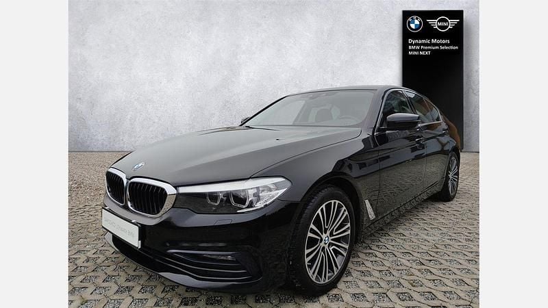 Używany BMW 518 Sport Line 150 KM (110 kW) 2018 Black 2 Sedan/Limuzyna