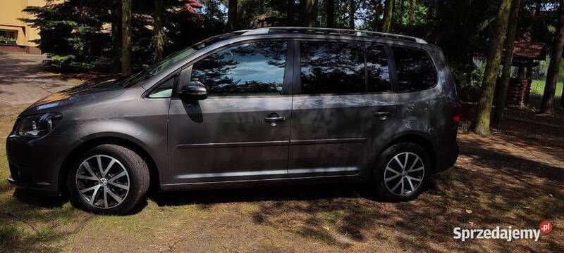 Używany VW Touran 105 KM (77 kW) 2010 Minivan