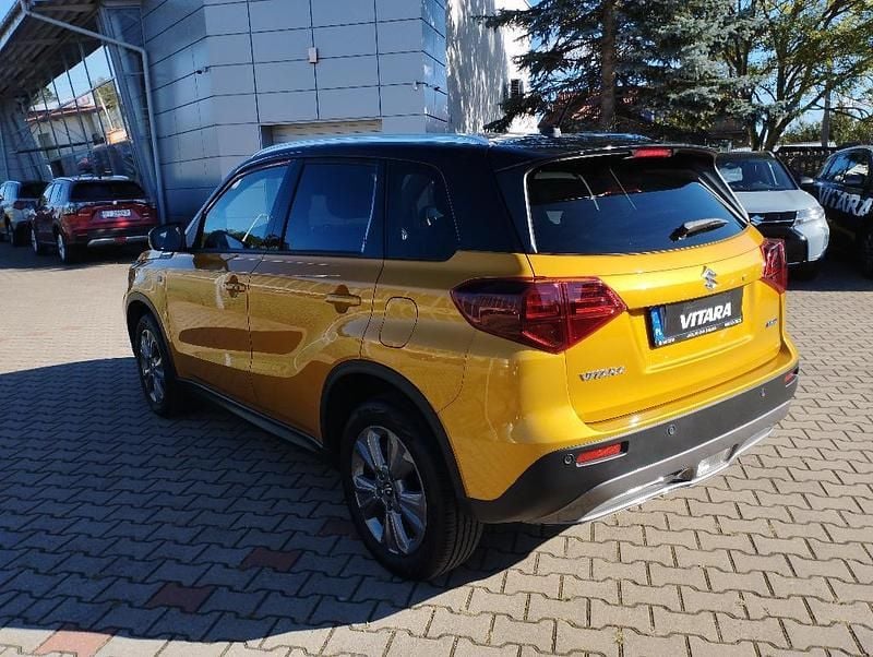 Używany Suzuki Vitara 2025 Dbh solar yellow pearl SUV