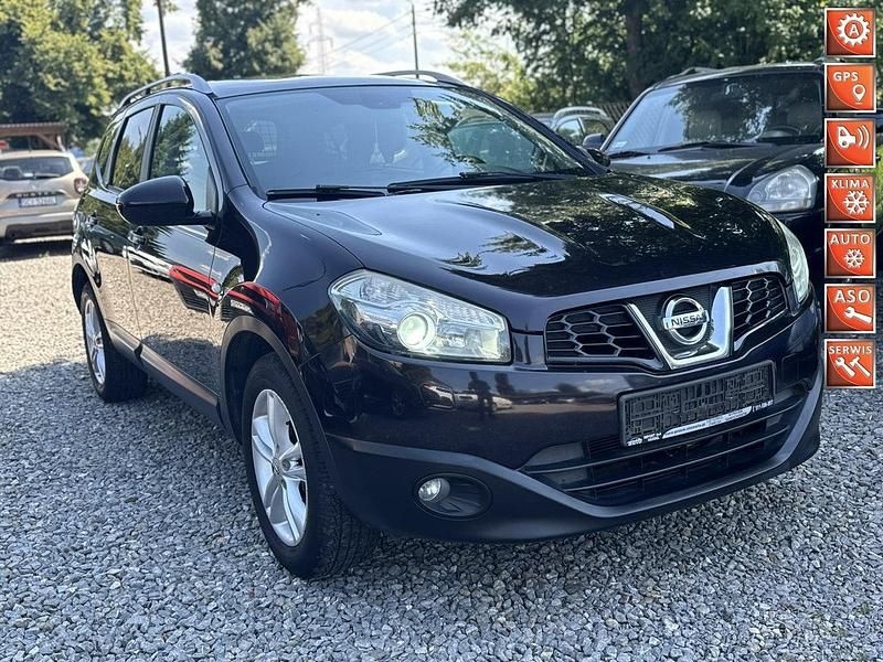 Bordowy Używany 2011 Nissan Qashqai +2 SUV | 19 900 zł (Super Cena) - Obraz 1/4