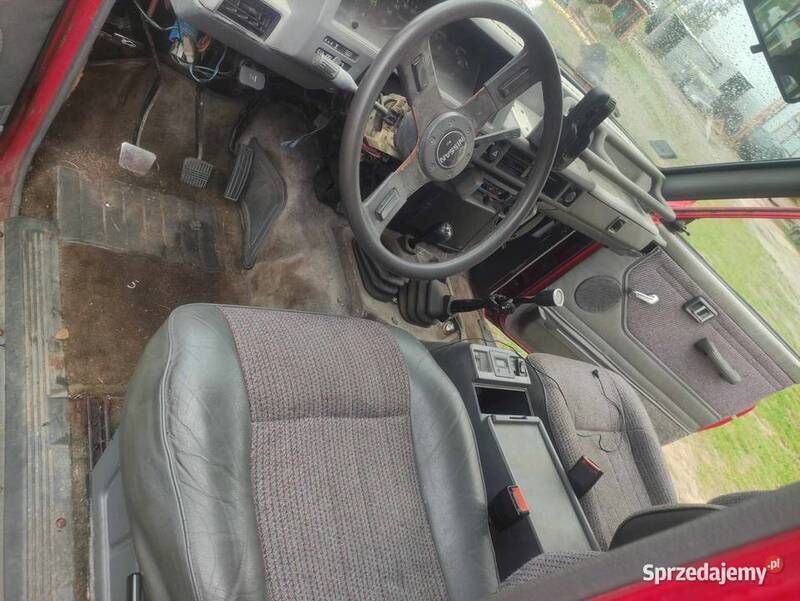 Używany 1992 Nissan Patrol SUV | 14 000 zł - Obraz 1/4