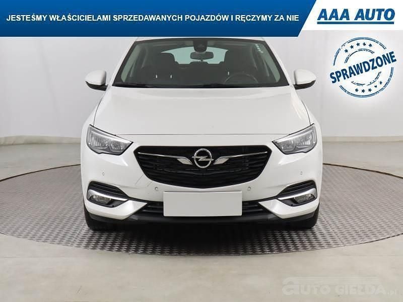 Używany Opel Insignia 136 KM (100 kW) 2018 Biały