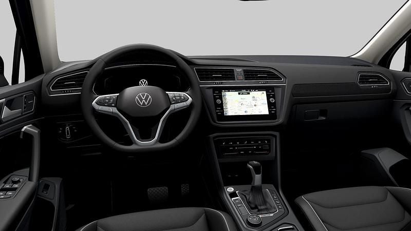 Używany 2023 VW Tiguan SUV | 147 900 zł - Obraz 1/3