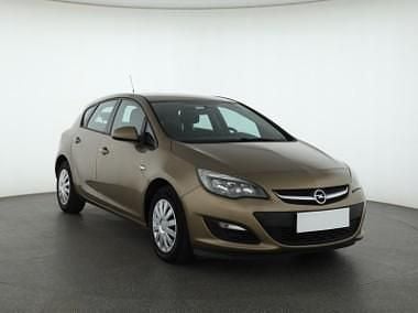 Złoty Używany 2013 Opel Astra Hatchback | 19 999 zł (Dobra cena) - Obraz 1/4